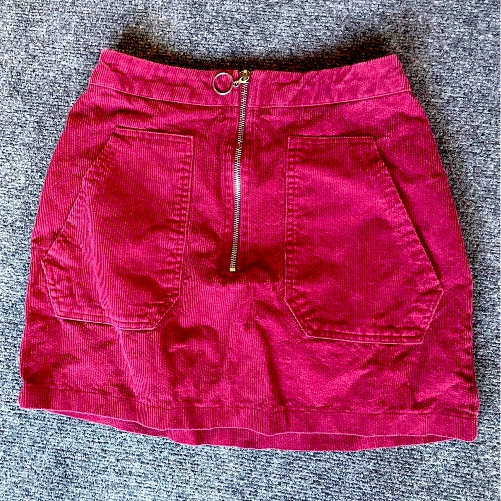 AMP Corduroy ribbed mini zipped front skirt size Small